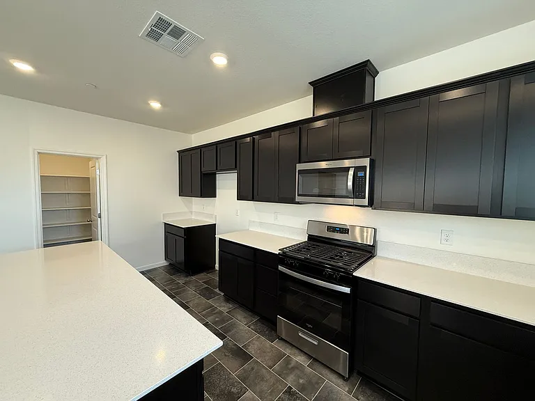 6308 Sun Haven St — Photo 11