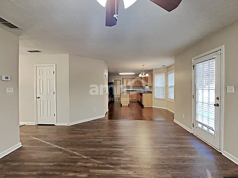 1558 Great Shoals Cir — Photo 9