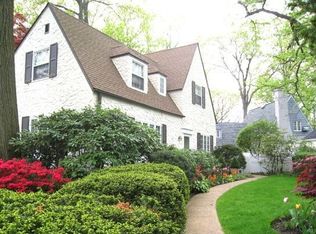 19 Garden Rd, Pelham, NY 10803