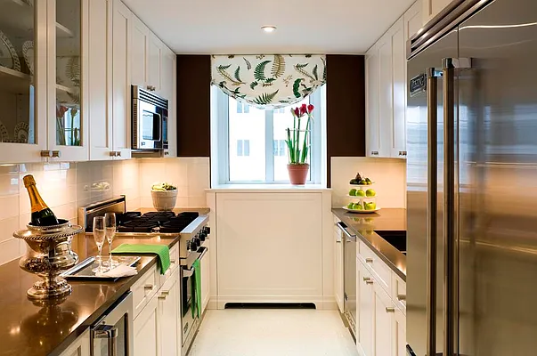 Sold by Corcoran | media 23