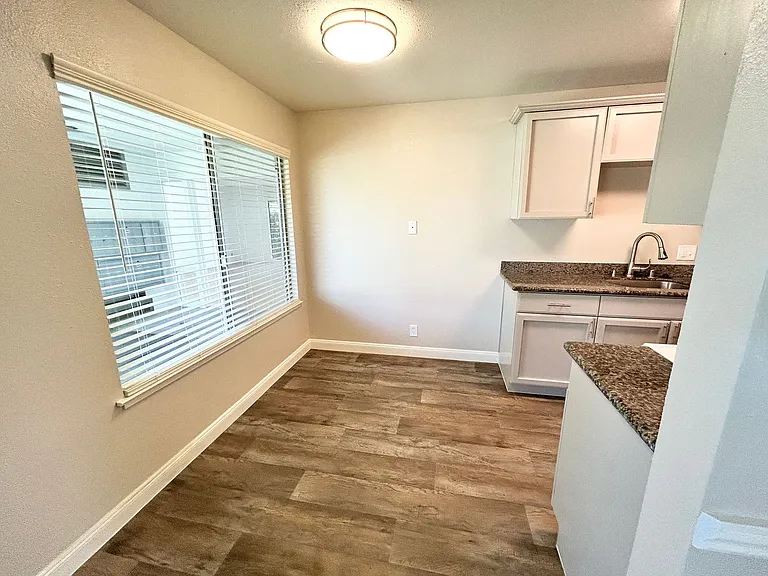 Greenhaven Apartments ~ In the Heart of Sacramento's Pocket Neighborhood! — Photo 12