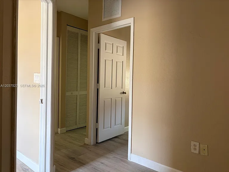 1690 NE 33rd Ave #109-6 — Photo 6