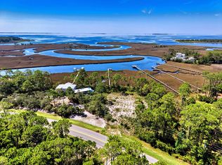 160 Timber Island Rd, Carrabelle, FL 32322