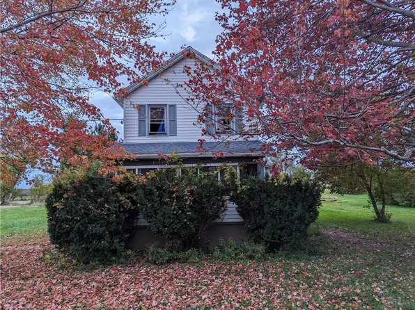 12663 Presbyterian Rd, Knowlesville, NY 14479