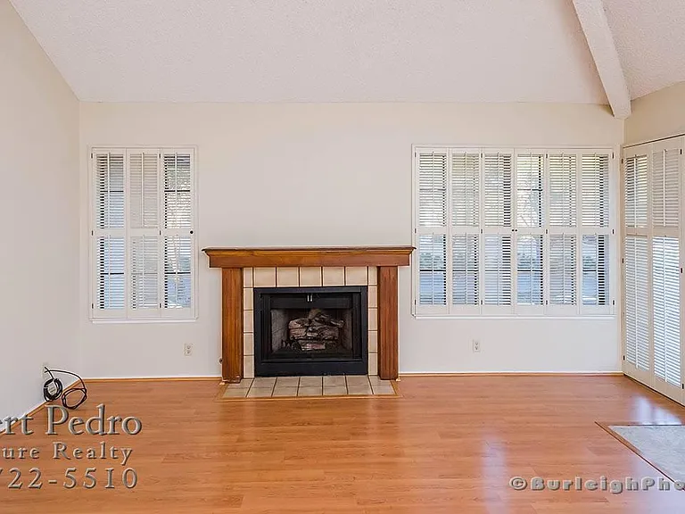 1748 Vista Del Sol — Photo 5