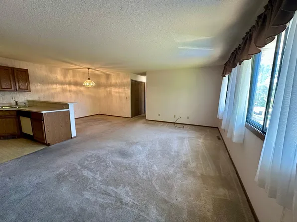 2687 Brookdale Ln, Minneapolis, MN 55444