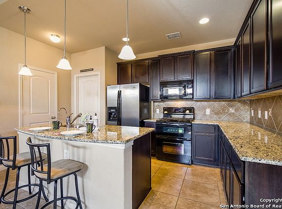 4th image of 8706 Elkhorn Knl