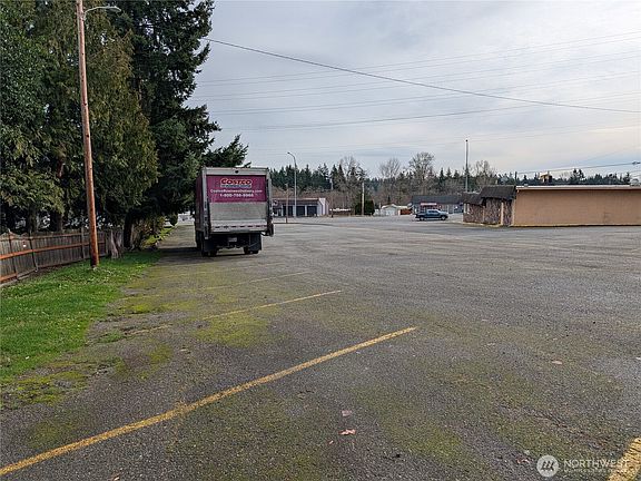 4th image of 13428 Highway 99