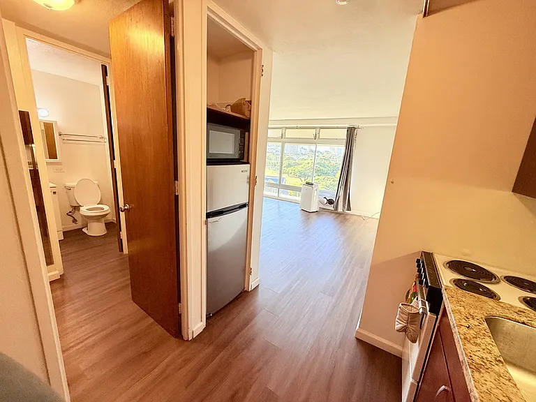 1511 Nuuanu Ave #735 — Photo 7