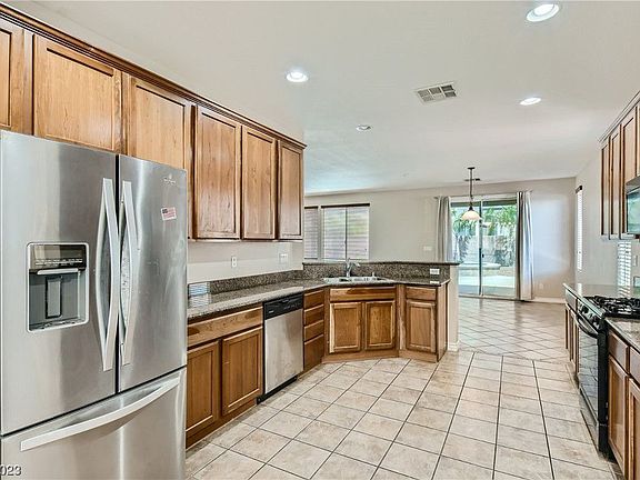 3rd image of 4036 Kristina Lynn Ave