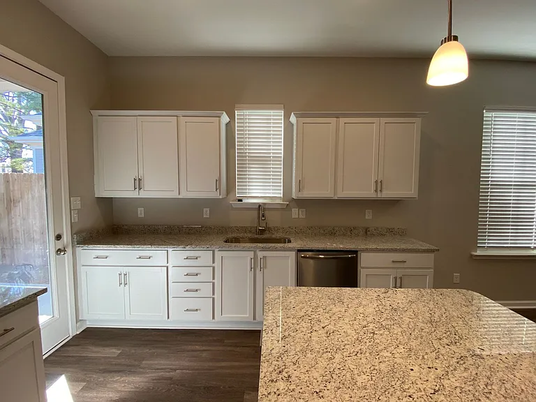 4213 Tutwiler Ave — Photo 7