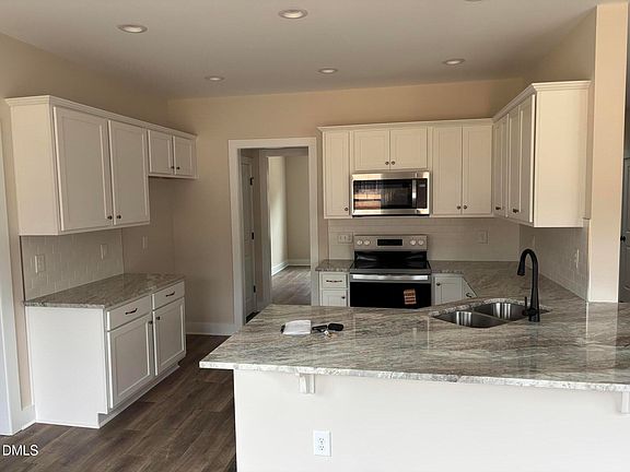 2nd image of 422 Rye Way