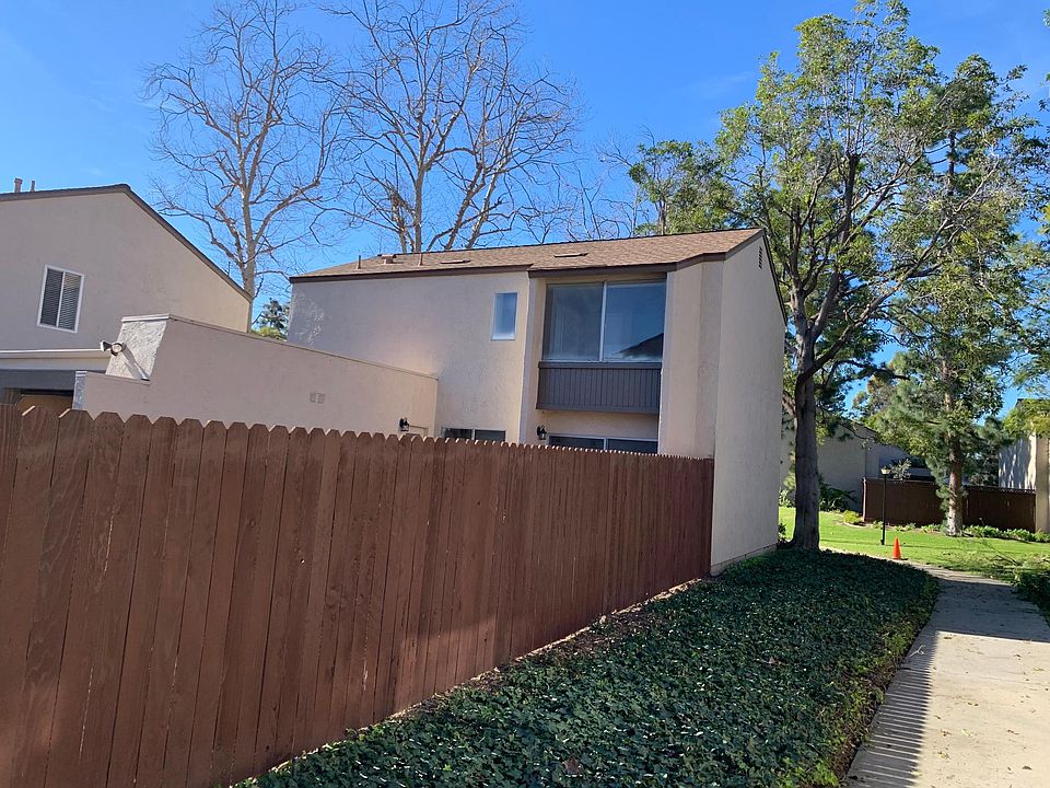 1st image of 1351 Iguana Cir