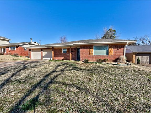 2nd image of 613 Kingston Pl