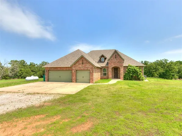 329678 E 1000th Rd, Harrah, OK 73045