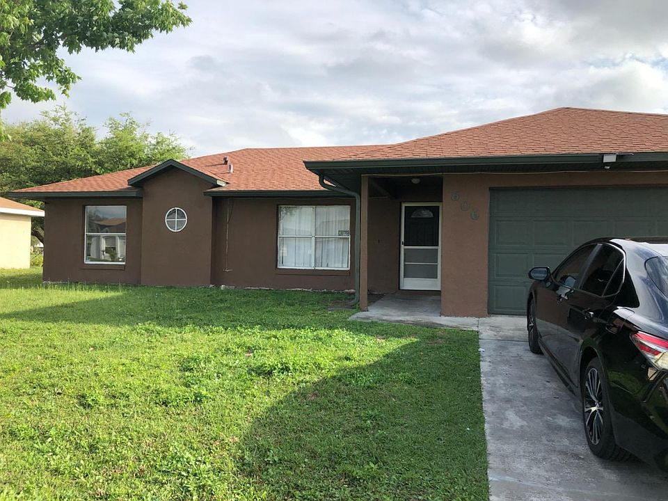 1st image of 606 Royalty Ct