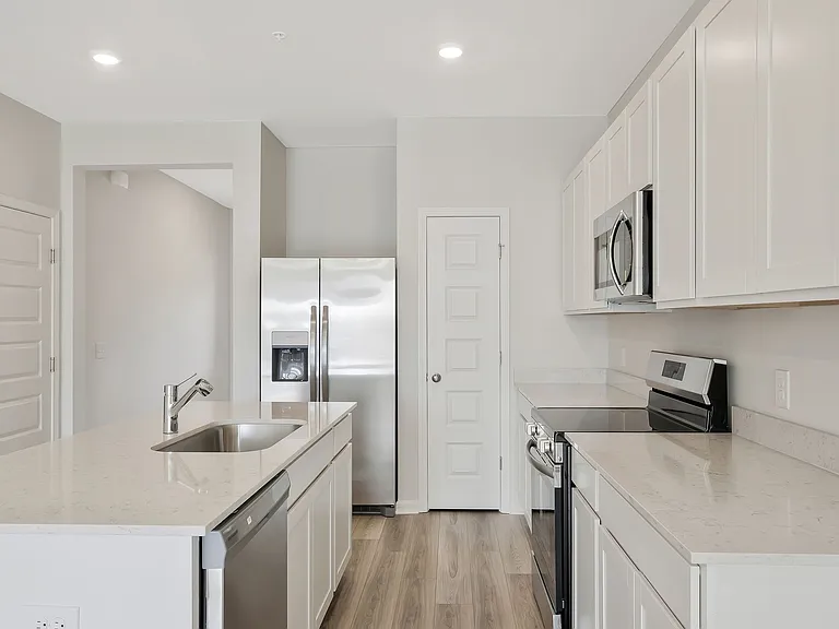 419 Alcott Way — Photo 7