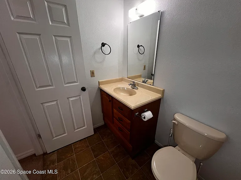 4816 Overlook Dr NE #1 — Photo 11