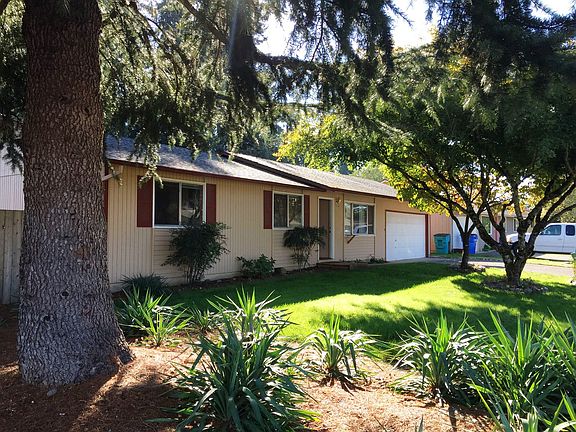 3rd image of 4415 NE 140th Ave