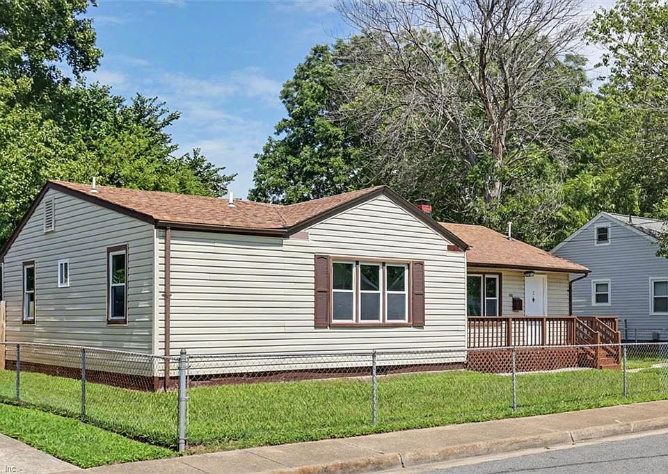 1st image of 102 Kelly Ave