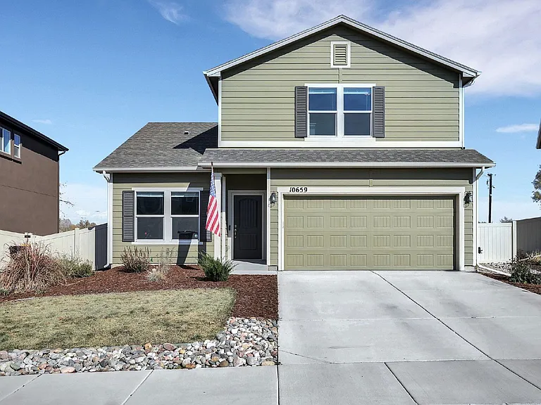 10659 Traders Pkwy — Photo 3
