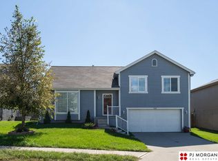 16443 Fowler Ave, Omaha, NE 68116