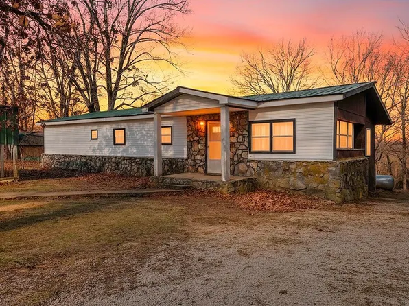 951 Aa Hwy, Alton, MO 65606