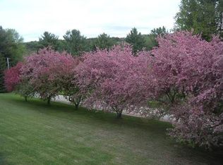 8 Greenwood Cir, Egremont, MA 01230