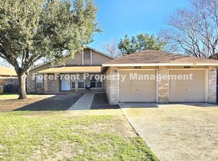 8858 Meadow Range St, San Antonio, TX 78250