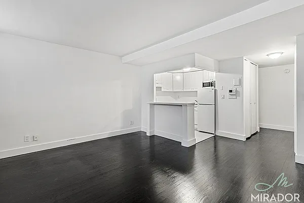 Rented by Mirador Real Estate | media 19