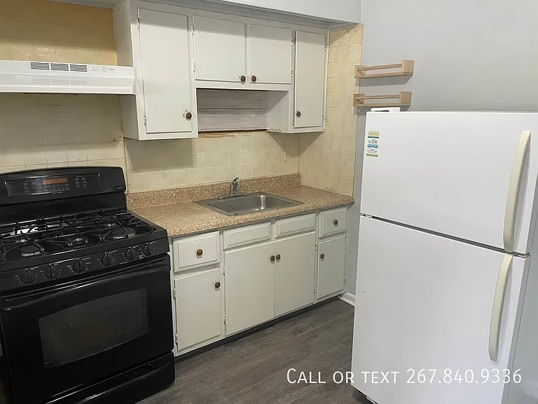 132 N King St #COMMERCI — Photo 6