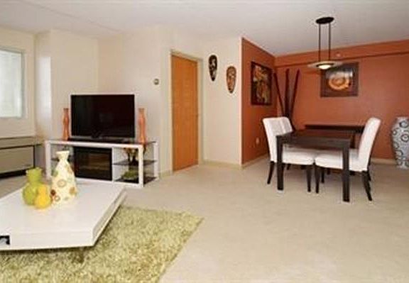 5th image of 200 Cove Way Unit 609