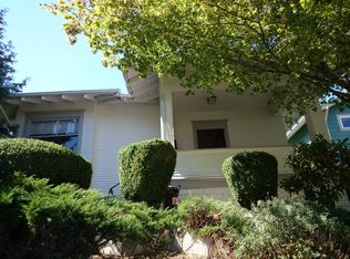 5605 12th Ave NE, Seattle, WA 98105