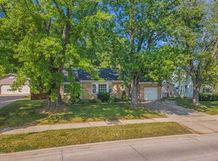 1258 9th St, Green Bay, WI 54304
