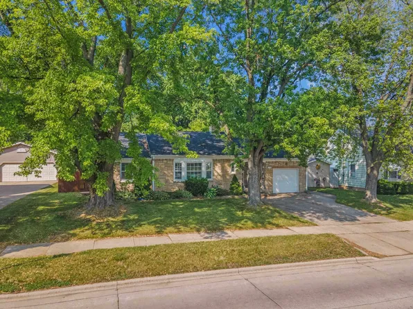 1258 9th St, Green Bay, WI 54304