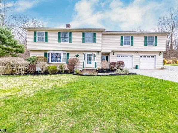 32 Lake Wallkill Rd, Vernon Twp., NJ 07461