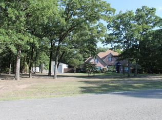 463 Ranchwood Dr, Greenville, TX 75402