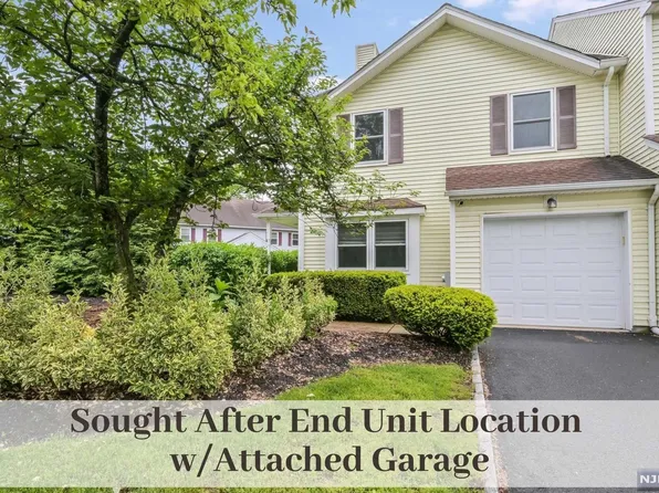 52 Beverly Ct, Fair Lawn, NJ 07410