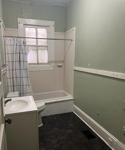 415 Holmes Ave NE #A — Photo 9