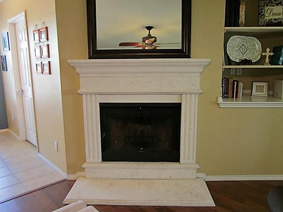 4th image of 1829 Lake Travis Dr
