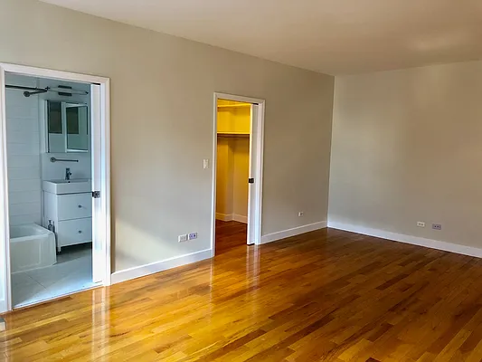 Rented by Stonehenge NYC LLC | media 5