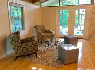 795 Boston Post Rd, Weston, MA 02493