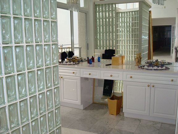 Master bath walk in shower