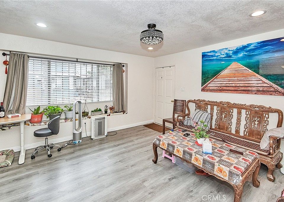 43 Paradise Vall N, Carson, CA 90745 MLS TR23150043 Zillow