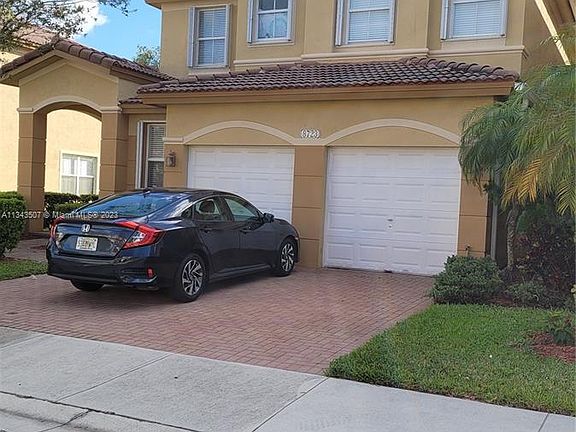 2nd image of 8723 NW 109th Ct