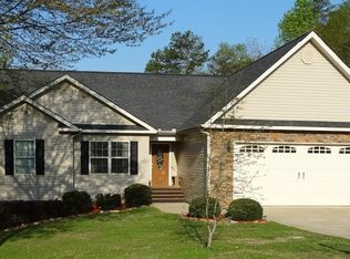 428 Cypress Ct #10, Clarkesville, GA 30523