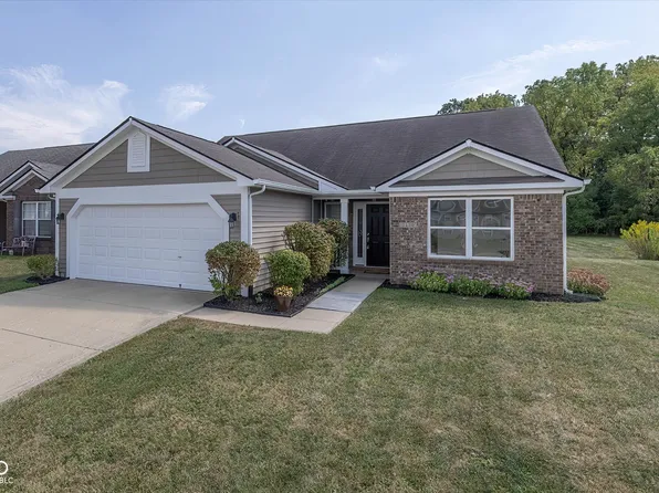 6129 Green Glade Dr, Whitestown, IN 46075
