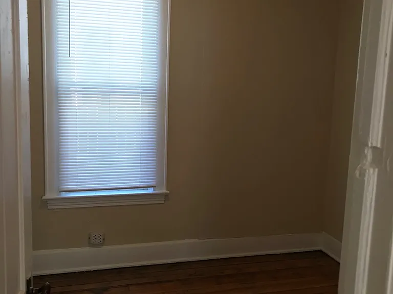 638 Edmund Ave — Photo 4
