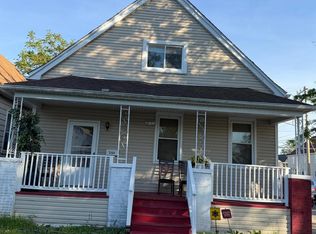3304 Comstock St, Hamtramck, MI 48212