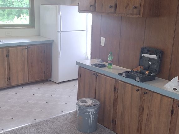 2nd image of 208 S Mill St #8